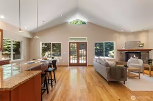 2007 NE Dingley Rd, Bainbridge Island, WA 98110 - Photo 6