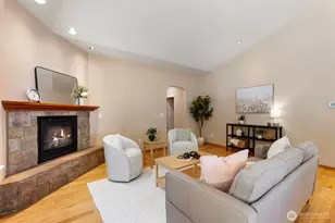 2007 NE Dingley Rd, Bainbridge Island, WA 98110 - Photo 8