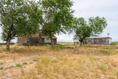 653 Road O NE, Coulee City, WA 99115 - Photo 14
