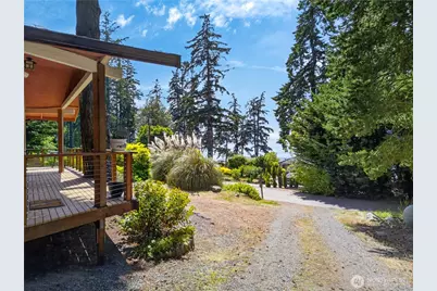 17261 Golden View Avenue, La Conner, WA 98257 - Photo 36