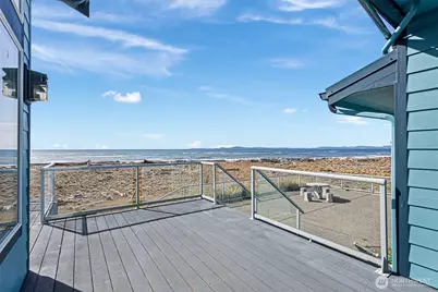913 Riley Road, Oak Harbor, WA 98277 - Photo 6