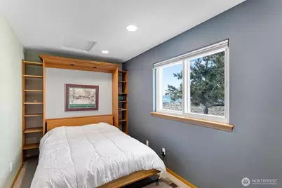 913 Riley Road, Oak Harbor, WA 98277 - Photo 16