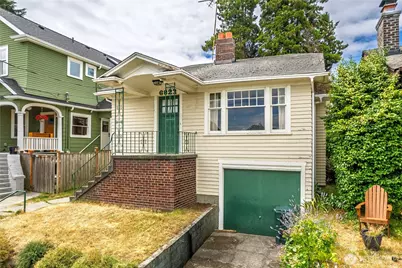 6823 Phinney Avenue N, Seattle, WA 98103 - Photo 2