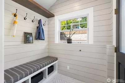 312 Prospect Street, Seattle, WA 98109 - Photo 4