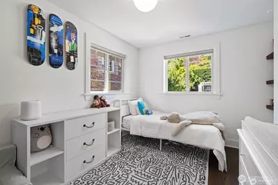 312 Prospect Street, Seattle, WA 98109 - Photo 30