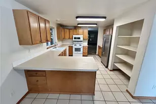 7030 46th Ln SE, Olympia, WA 98503 - Photo 4