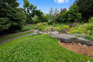 741 N 67th St, Seattle, WA 98103 - Photo 32