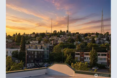 621 5th Avenue N #402, Seattle, WA 98109 - Photo 16