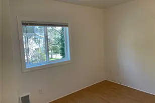 1007 22nd St, Bellingham, WA 98225 - Photo 14
