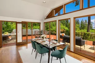9793 NE Murden Cove Dr, Bainbridge Island, WA 98110 - Photo 10