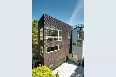 3929 2nd Avenue NE, Seattle, WA 98105 - Photo 6