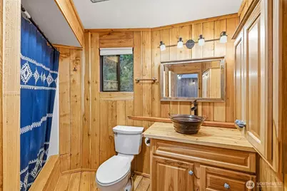 1217 Jamison Street, Lummi Island, WA 98262 - Photo 12