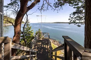 1217 Jamison St, Lummi Island, WA 98262 - Photo 40