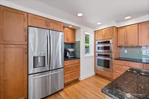 8510 SE 72nd St, Mercer Island, WA 98040 - Photo 10