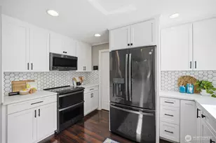 4930 183rd Pl SW, Lynnwood, WA 98037 - Photo 8