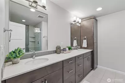 12120 76th Way NE #2, Kirkland, WA 98034 - Photo 24