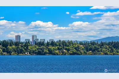 2330 43rd Avenue E #402B, Seattle, WA 98112 - Photo 28