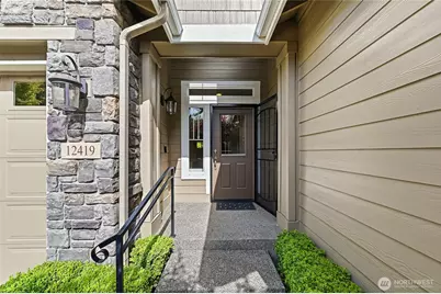 12419 243rd Terrace NE, Redmond, WA 98053 - Photo 2