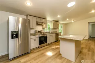 17807 43rd Ave E, Tacoma, WA 98446 - Photo 4