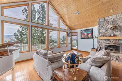 7371 Ridgeview Drive, Chelan, WA 98816 - Photo 6