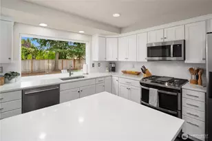 16208 SE 46th Way, Bellevue, WA 98006 - Photo 12