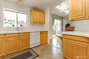 24112 221st Pl SE, Maple Valley, WA 98038 - Photo 10