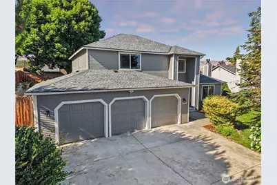 1922 Leavenworth Place, Wenatchee, WA 98801 - Photo 2