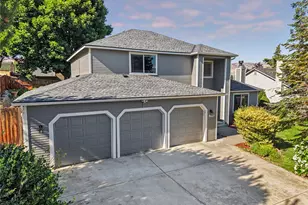 1922 Leavenworth Pl, Wenatchee, WA 98801 - Photo 2