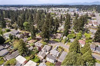 14338 Ashworth Avenue N #B, Seattle, WA 98133 - Photo 32