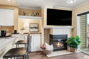 3420 Burke N, Seattle, WA 98103 - Photo 6