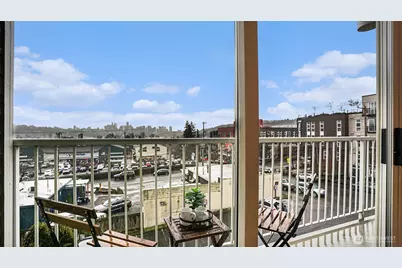 3420 Burke N #C-308, Seattle, WA 98103 - Photo 8