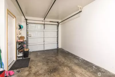 10410 Holly Drive #E, Everett, WA 98204 - Photo 24