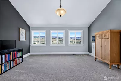 2610 Tuscany Lane, Malaga, WA 98828 - Photo 20
