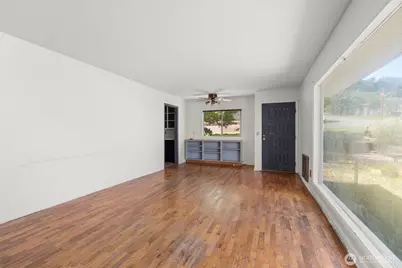 905 Peters Street, Raymond, WA 98577 - Photo 8