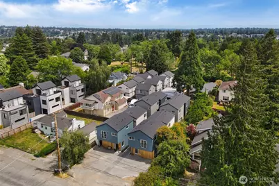 8738 B 13th Avenue NW, Seattle, WA 98117 - Photo 18