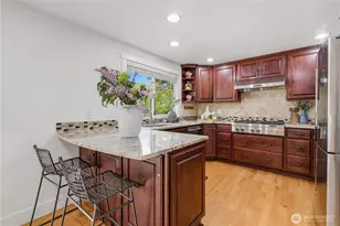 13103 SE 47th St, Bellevue, WA 98006 - Photo 8