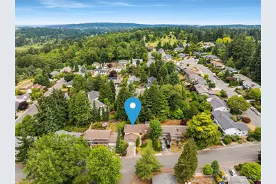 13730 SE 20th Street, Bellevue, WA 98005 - Photo 36