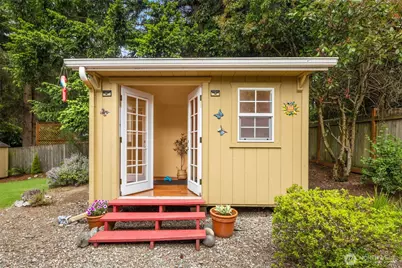 13730 SE 20th Street, Bellevue, WA 98005 - Photo 28