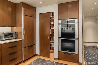 2000 43rd Avenue E #203, Seattle, WA 98112 - Photo 14