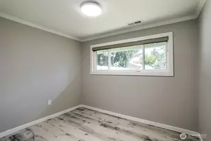 21801 51st Ave W, Mountlake Terrace, WA 98043 - Photo 22