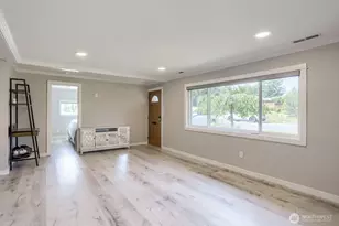 21801 51st Ave W, Mountlake Terrace, WA 98043 - Photo 6