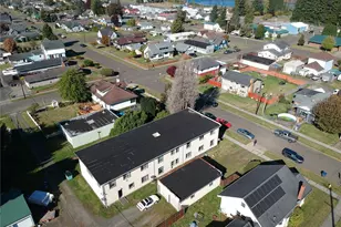 1320 3rd St, Cosmopolis, WA 98537 - Photo 8