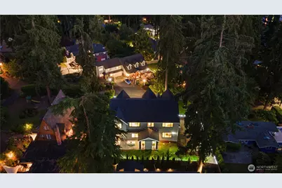 10668 SE 32nd Street, Bellevue, WA 98004 - Photo 40