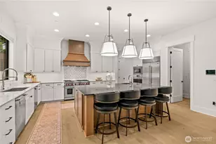 10668 SE 32nd St, Bellevue, WA 98004 - Photo 18