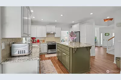 17337 SE 185th Place, Renton, WA 98058 - Photo 14