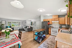 25413 31st Ave E, Spanaway, WA 98387 - Photo 10