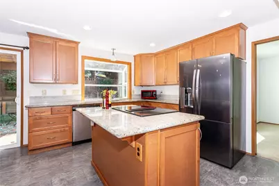 11547 SE 323rd Place, Auburn, WA 98092 - Photo 6