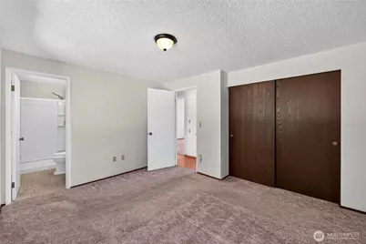 15305 19th Avenue Ct E, Tacoma, WA 98445 - Photo 36