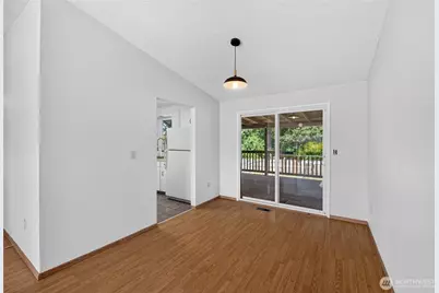 15305 19th Avenue Ct E, Tacoma, WA 98445 - Photo 28