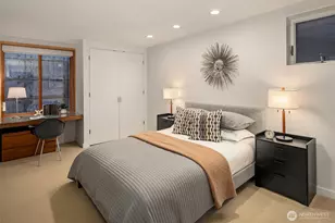 3908 NE 38th St, Seattle, WA 98105 - Photo 30